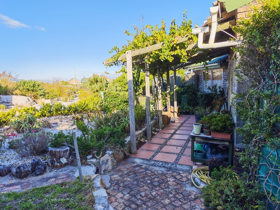 4 Bedroom Property for Sale in Bettys Bay Western Cape